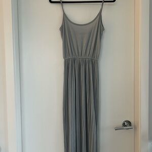 OAK + FORT Pleated Midi Dress